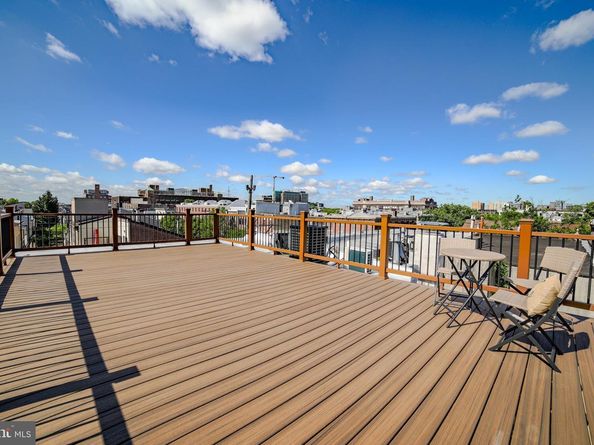 1037 Bainbridge Street, Philadelphia PA 19147