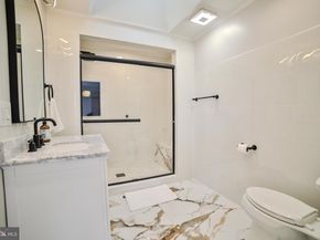 1037 Bainbridge Street, Philadelphia PA 19147