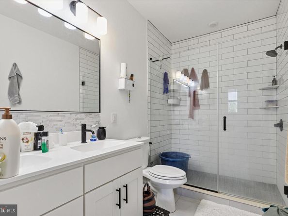 22 E Rittenhouse Street, Philadelphia PA 19144