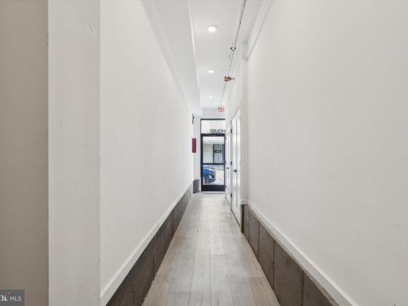22 E Rittenhouse Street, Philadelphia PA 19144