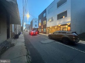 15 E Rittenhouse Street, Philadelphia PA 19144