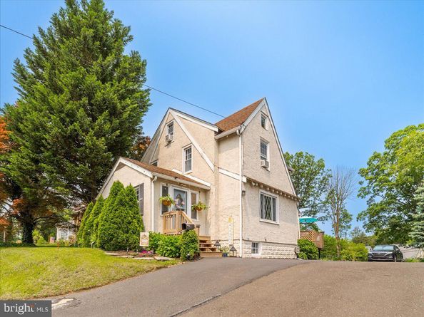 1086 Edge Hill Road, Abington PA 19001