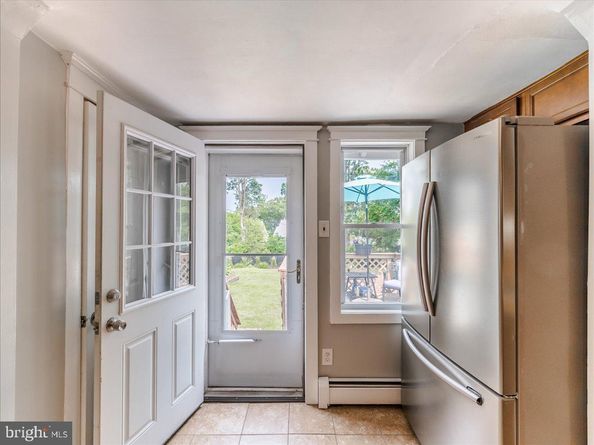 1086 Edge Hill Road, Abington PA 19001