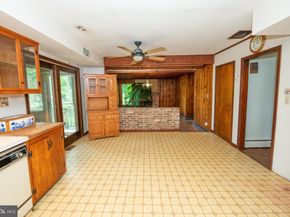 4697 Smith Road, Furlong PA 18925