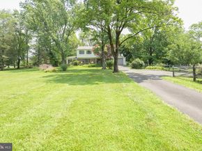 4697 Smith Road, Furlong PA 18925