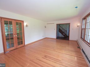 4697 Smith Road, Furlong PA 18925