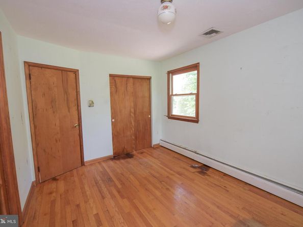 4697 Smith Road, Furlong PA 18925