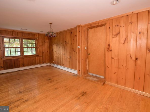 4697 Smith Road, Furlong PA 18925