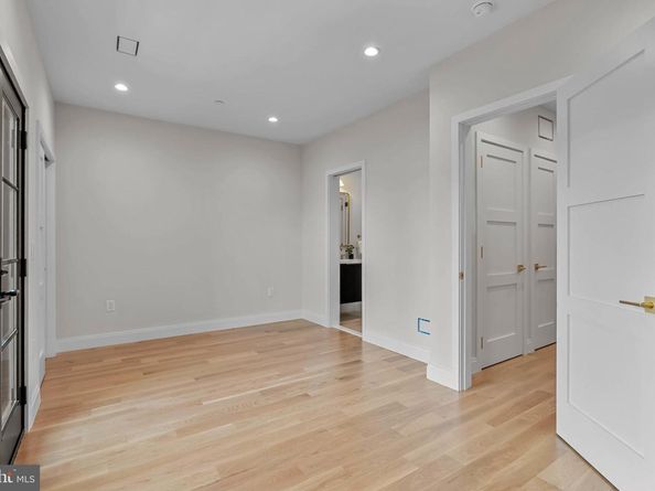 1101 Christian Street 3, Philadelphia PA 19147