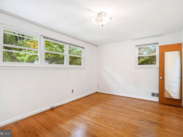 9016 Levelle Drive, Chevy Chase MD 20815