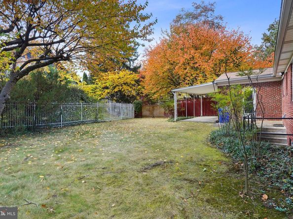 9016 Levelle Drive, Chevy Chase MD 20815