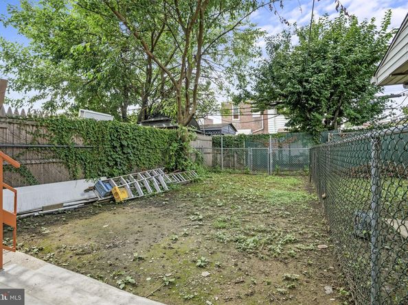 6640 Glenloch Street, Philadelphia PA 19135