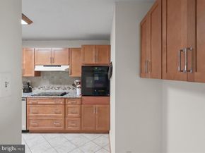 205 Yoakum Parkway 1020, Alexandria VA 22304