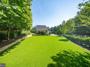 1004 Dogue Hill Lane, Mclean VA 22101