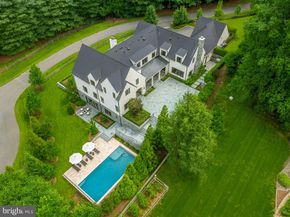 1004 Dogue Hill Lane, Mclean VA 22101
