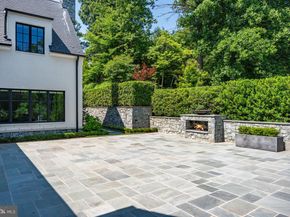 1004 Dogue Hill Lane, Mclean VA 22101