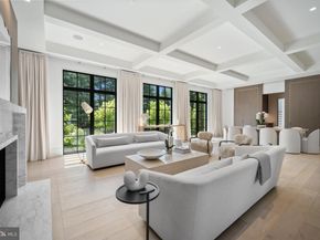 1004 Dogue Hill Lane, Mclean VA 22101