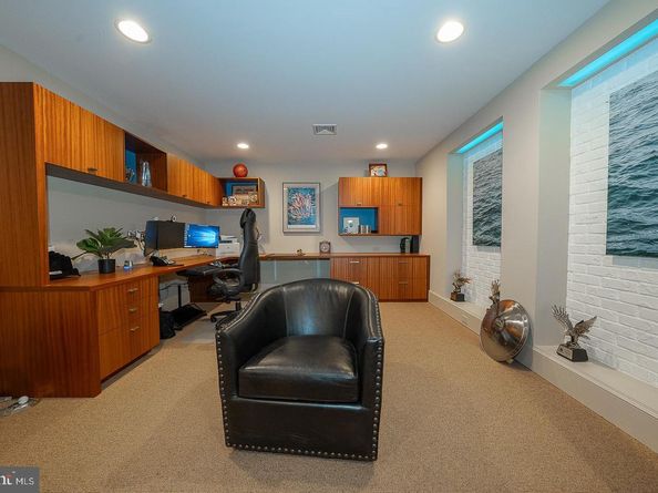 226 Mcclenaghan Mill Road, Wynnewood PA 19096