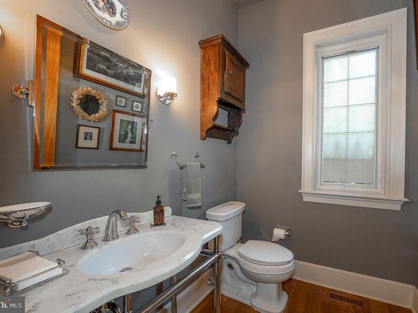 226 Mcclenaghan Mill Road, Wynnewood PA 19096