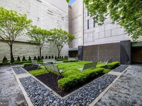 1414 S Penn Square PH1A, Philadelphia PA 19102