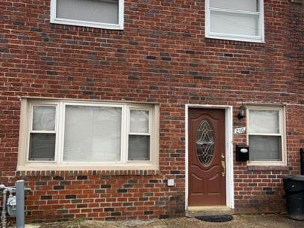210 Londonderry Lane, Darby PA 19023