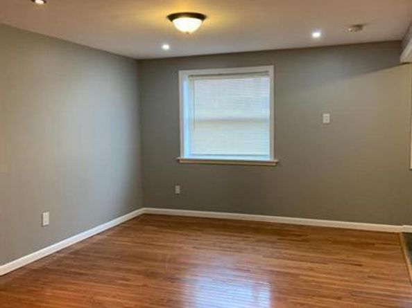 210 Londonderry Lane, Darby PA 19023