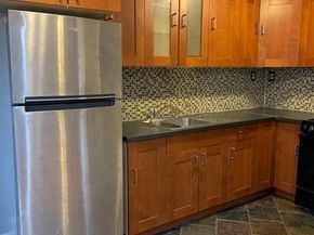 210 Londonderry Lane, Darby PA 19023