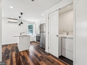 451 Green Lane, Philadelphia PA 19128