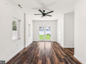 451 Green Lane, Philadelphia PA 19128