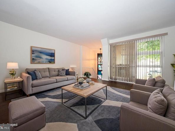 3852 Conshohocken Avenue, Philadelphia PA 19131