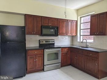 1512 Wolf Street