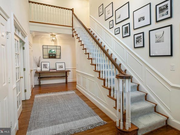 8316 Comanche Court, Bethesda MD 20817