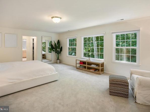 8316 Comanche Court, Bethesda MD 20817