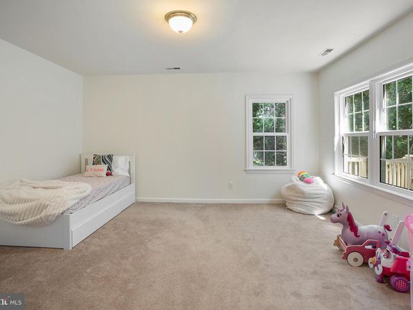 8316 Comanche Court, Bethesda MD 20817