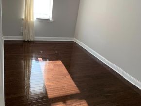 1433 W Girard Avenue, Philadelphia PA 19130