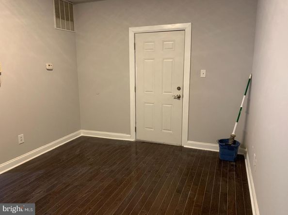 1433 W Girard Avenue, Philadelphia PA 19130
