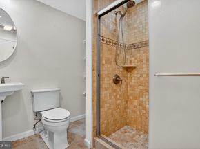 1160 Lisa Court, Herndon VA 20170