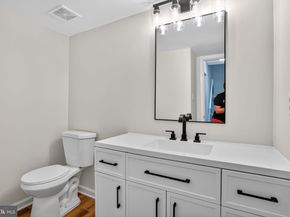 1160 Lisa Court, Herndon VA 20170