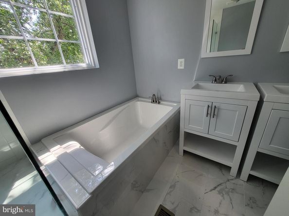 1662 Kramer Street NE, Washington DC 20002
