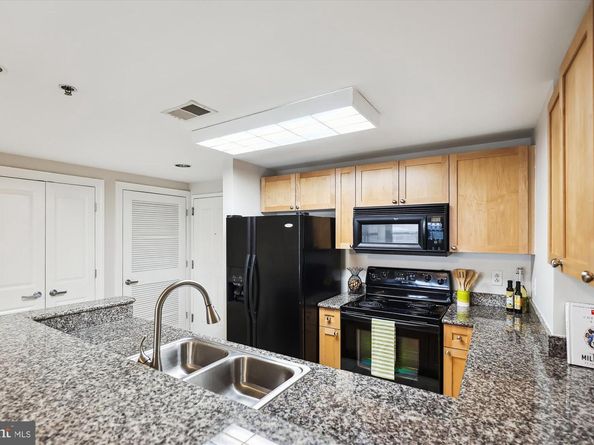 777 7TH Street NW 804, Washington DC 20001