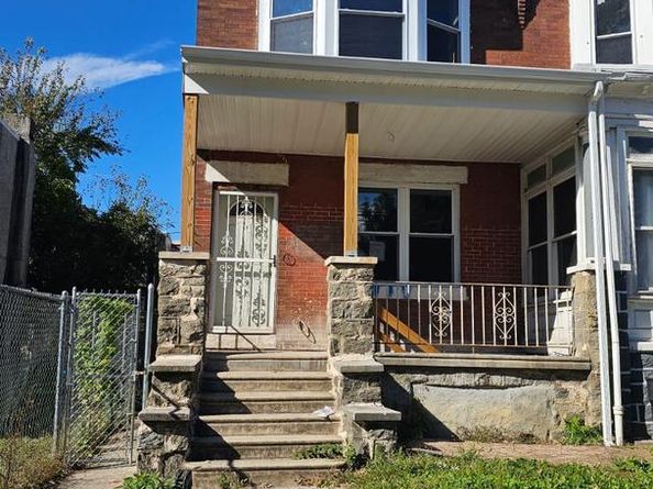 5821 Chester Avenue, Philadelphia PA 19143