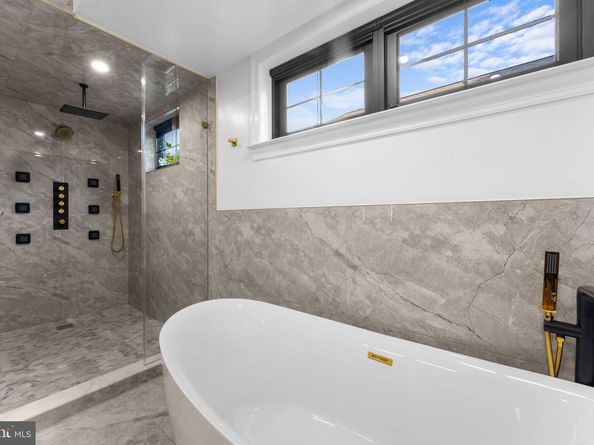 3819 Albemarle Street NW, Washington DC 20016