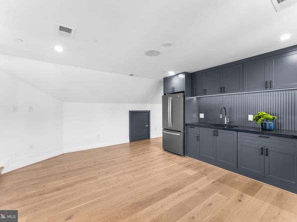 3819 Albemarle Street NW, Washington DC 20016