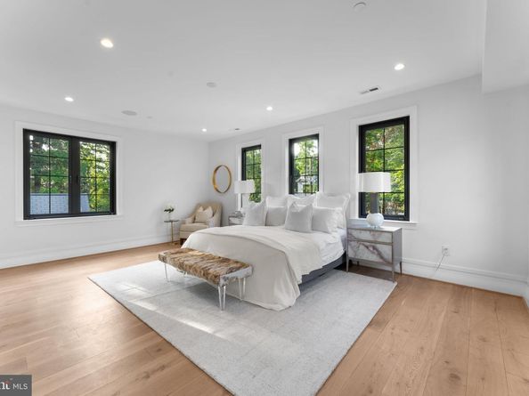 3819 Albemarle Street NW, Washington DC 20016
