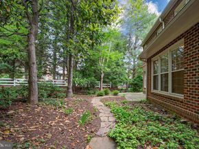 1 Town Gate Court, Bethesda MD 20817