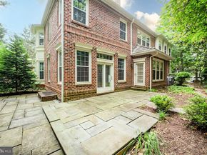 1 Town Gate Court, Bethesda MD 20817
