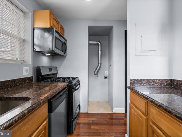 3866 9TH Street SE 101, Washington DC 20032