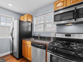 3866 9TH Street SE 101, Washington DC 20032