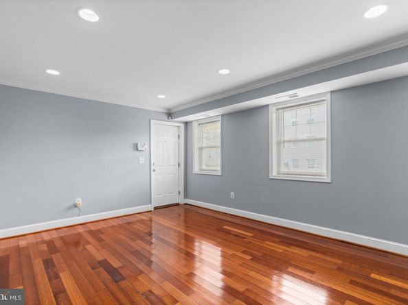 3866 9TH Street SE 101, Washington DC 20032