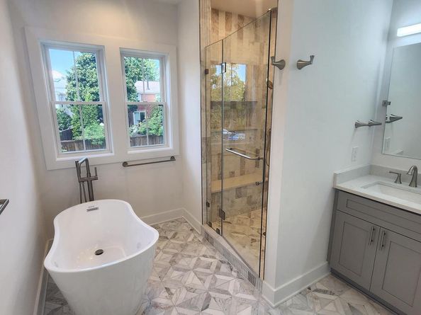 2004 N Nelson Street, Arlington VA 22207